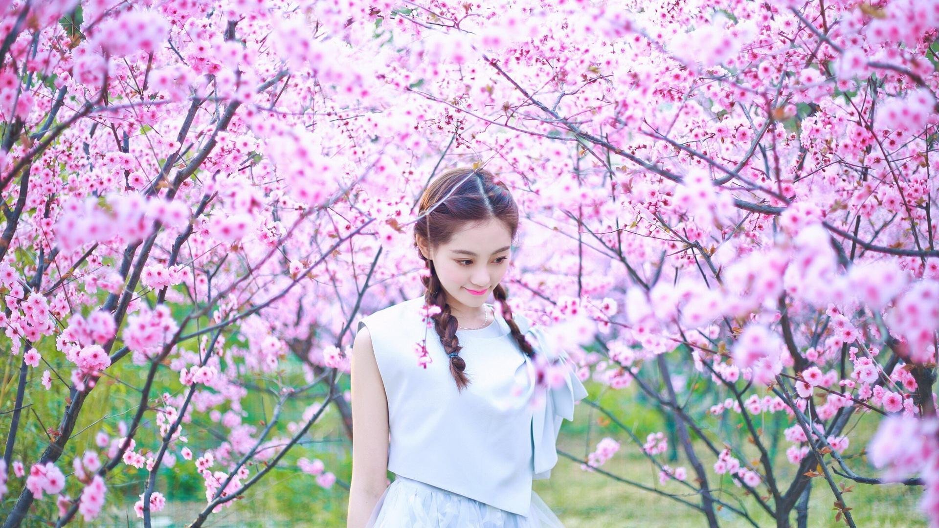 华体会网址-东部怪兽觉醒，西部旧王亮剑，字母哥冲垮骑士，勇士三节击沉灰熊